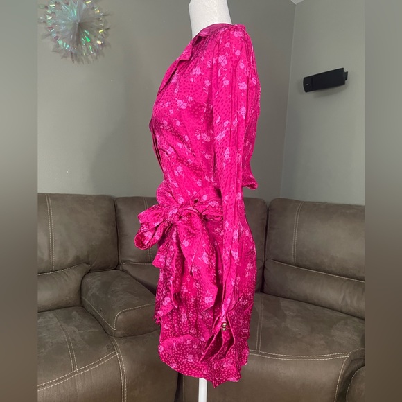 NWT Acler Evanston Satin Sheen Wrap Mini Dress Sz 2 🔥VALENTINE’S DATE DRESS🔥 - Picture 12 of 16